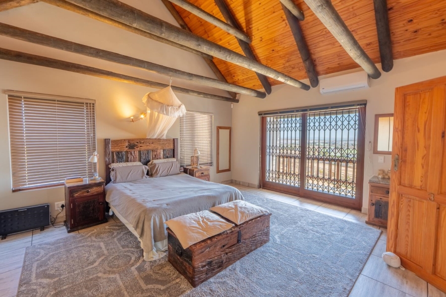 5 Bedroom Property for Sale in Long Acres Country Estate Western Cape